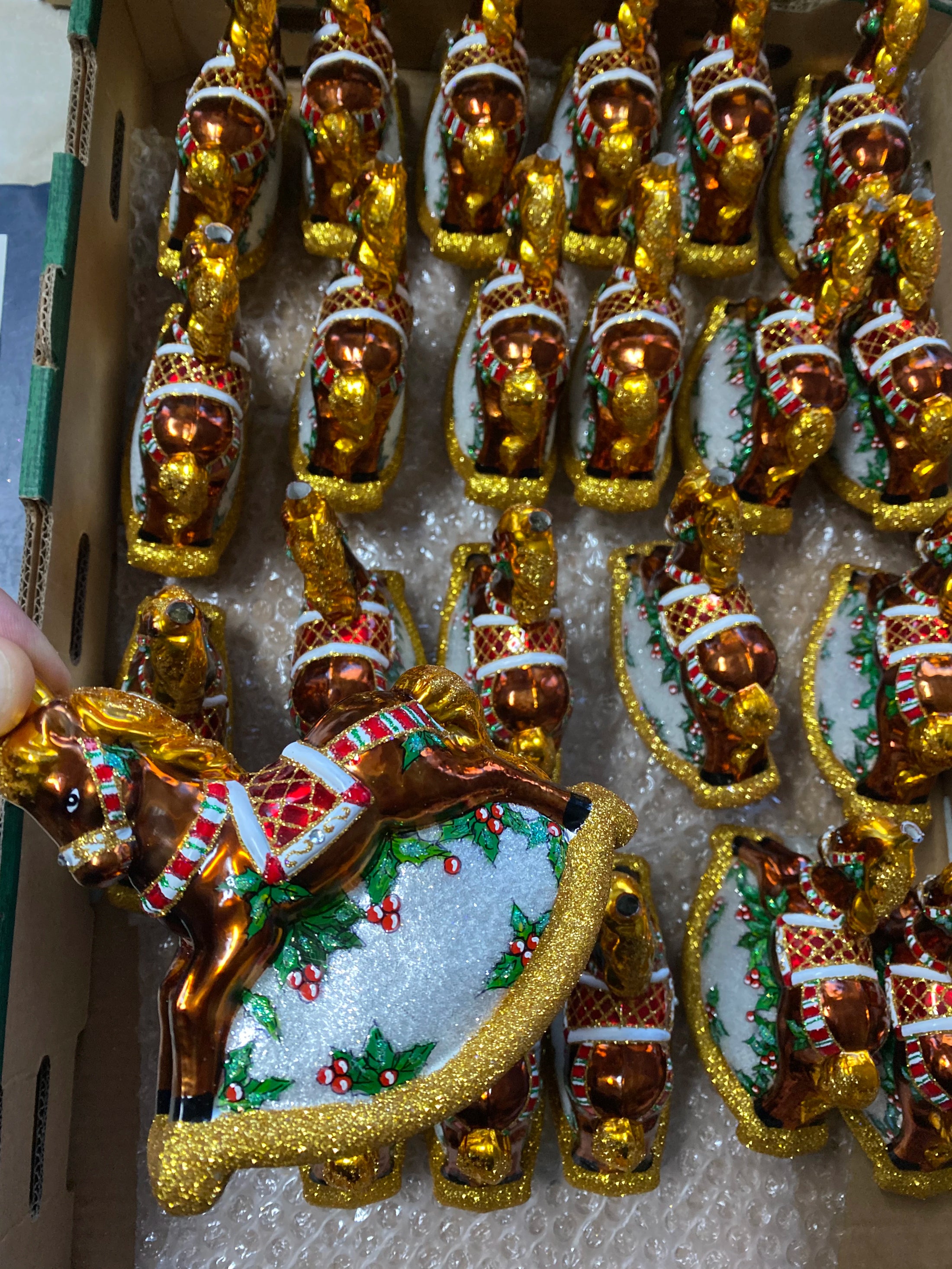 Klasyczna kołysząca się konik na biegunach szklana ręcznie wykonana ozdoba choinkowa